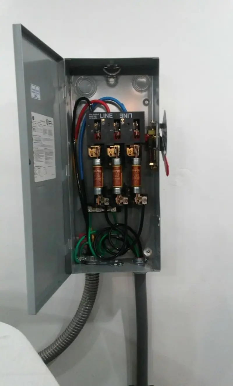 Three-phase disconnect switch installed for Electrical Wiring & Rewiring in Ruscombmanor
